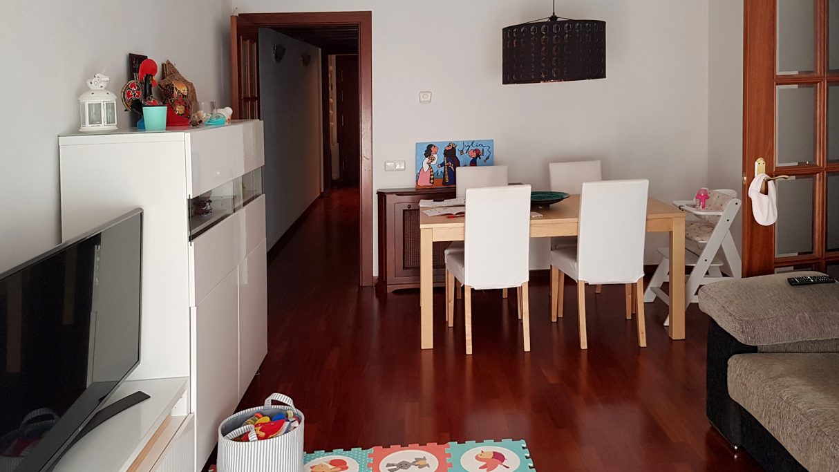 Foto de la imnstalación de un parquet hecha por Comparquets